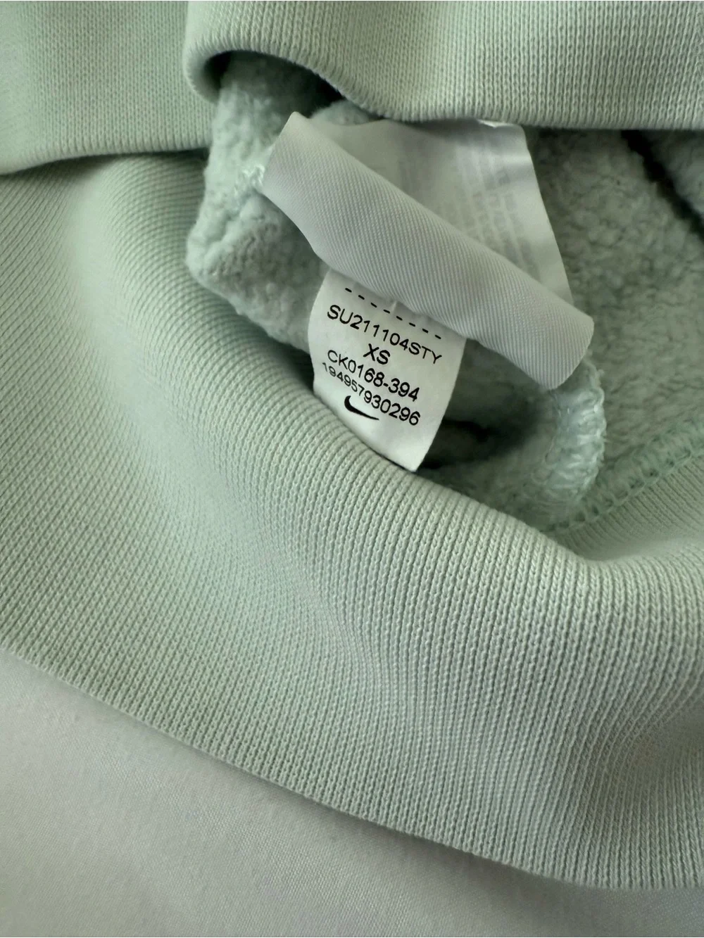Nike Mint Green Cropped Sweatshirt